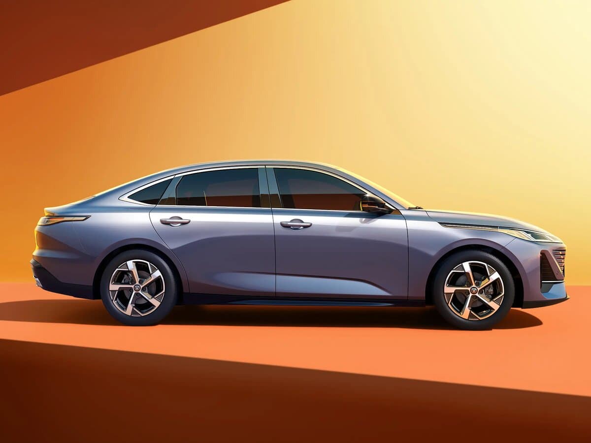 Changan Eado IV — Yandan