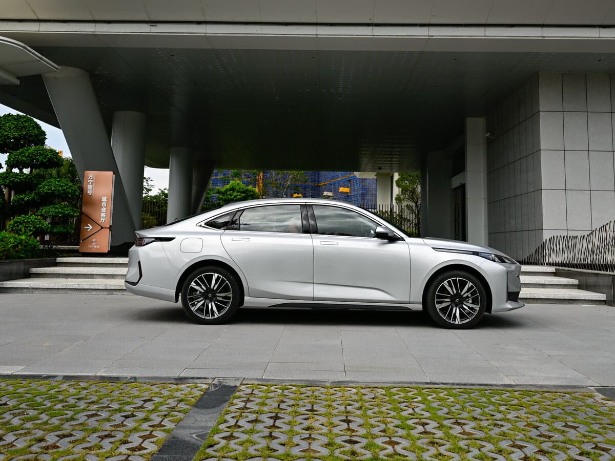 Changan Qiyuan A05 I — Yandan