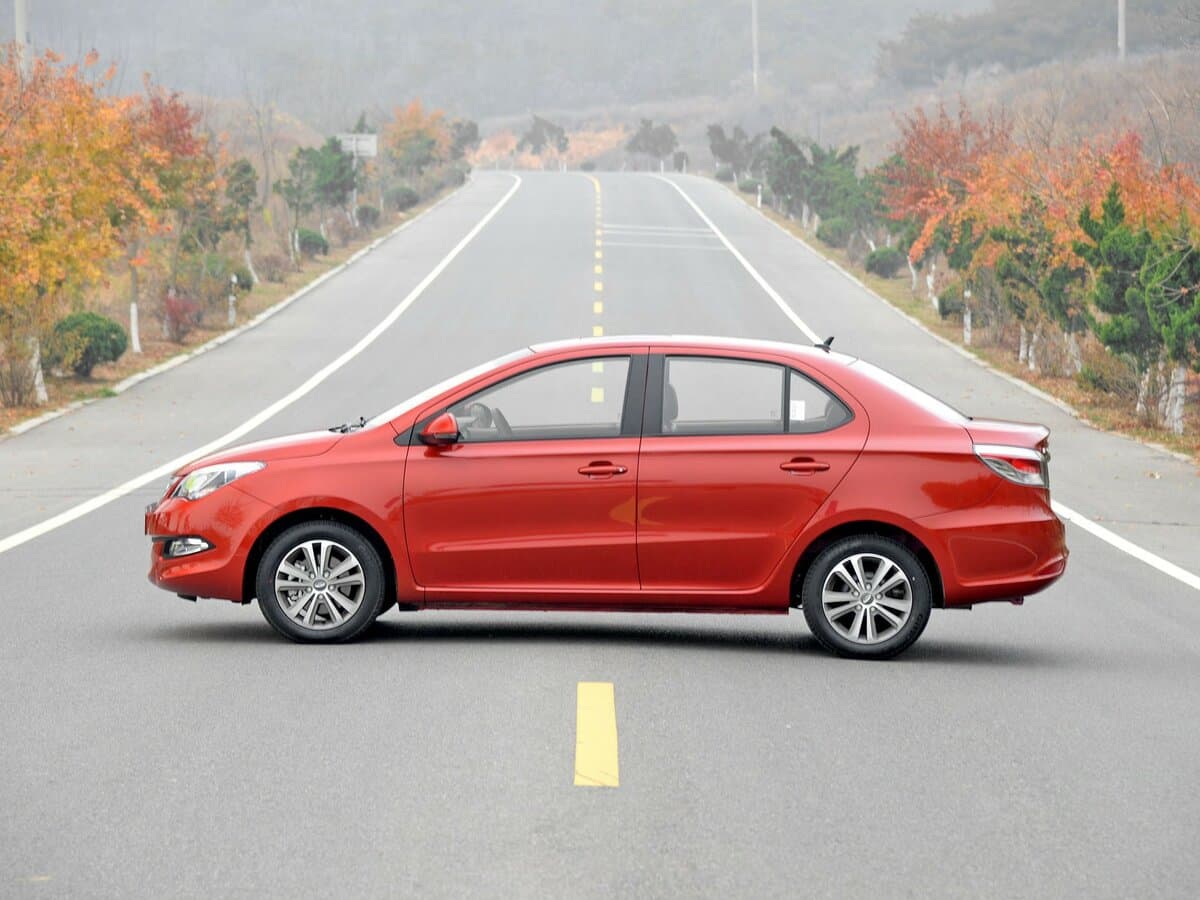 Chery Arrizo 3 I — Yandan