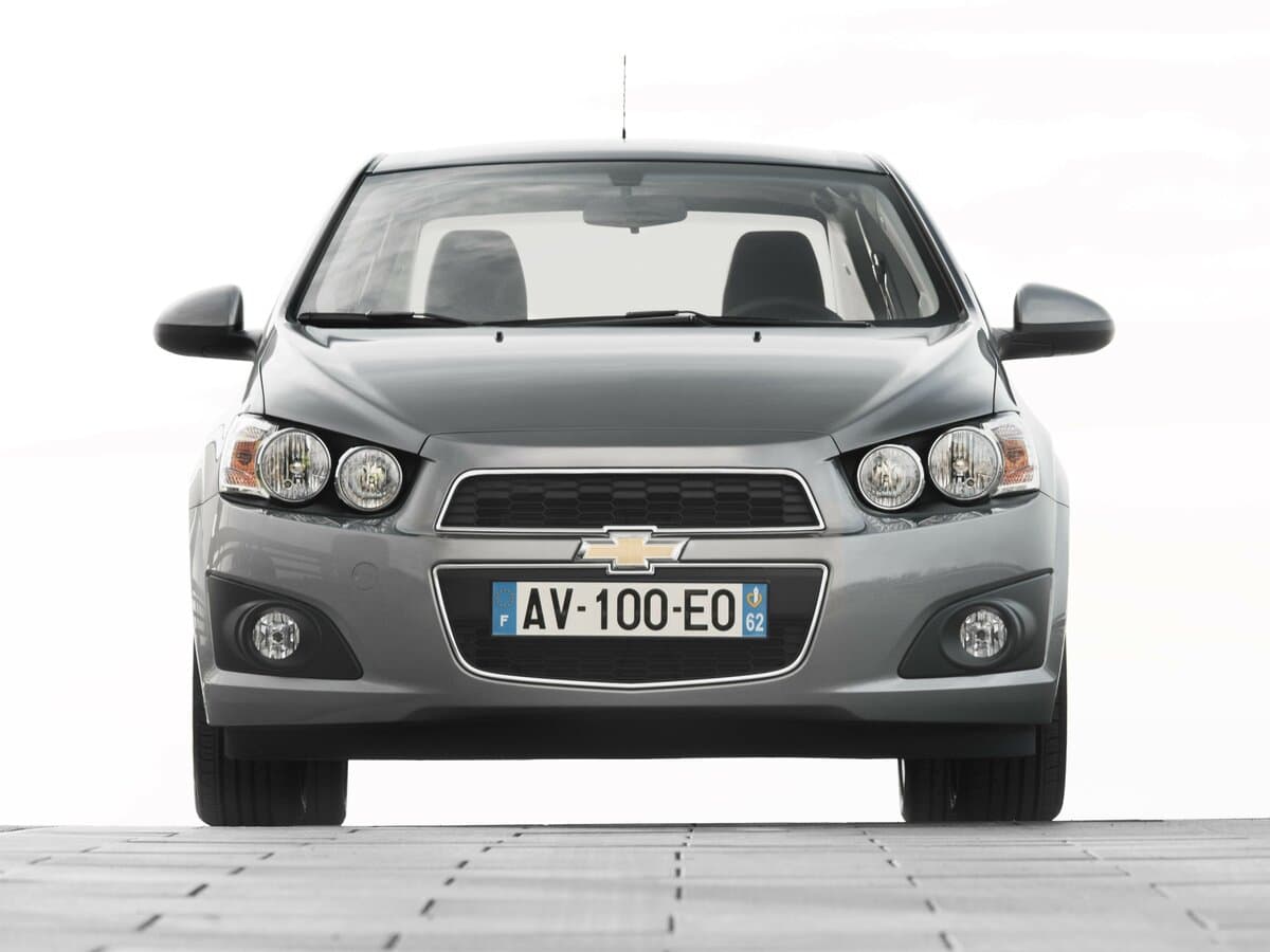 Chevrolet Aveo II — Öndən