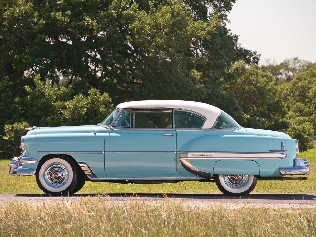 Chevrolet Bel Air I — Yandan