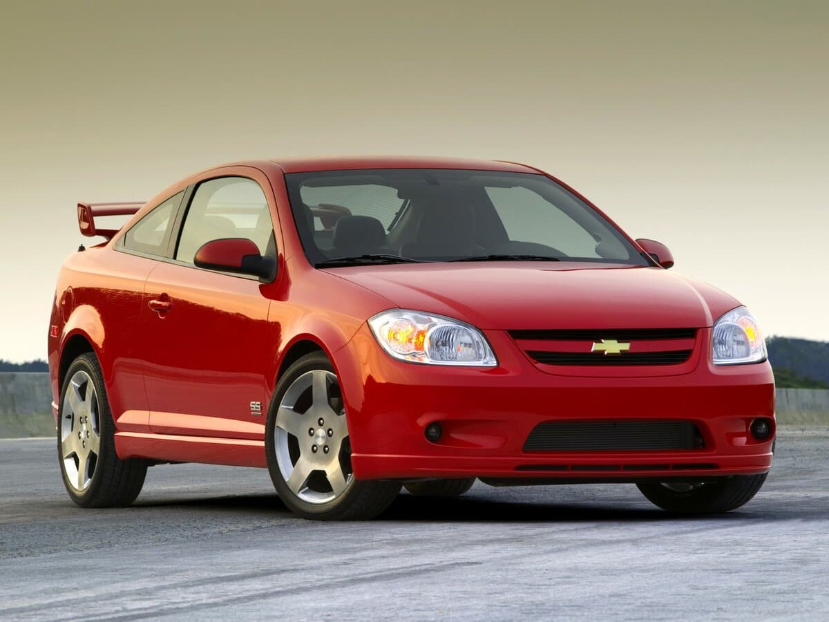 Chevrolet Cobalt I — Öndən