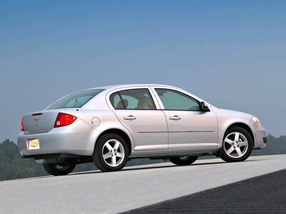 Chevrolet Cobalt I — 3/4 arxadan
