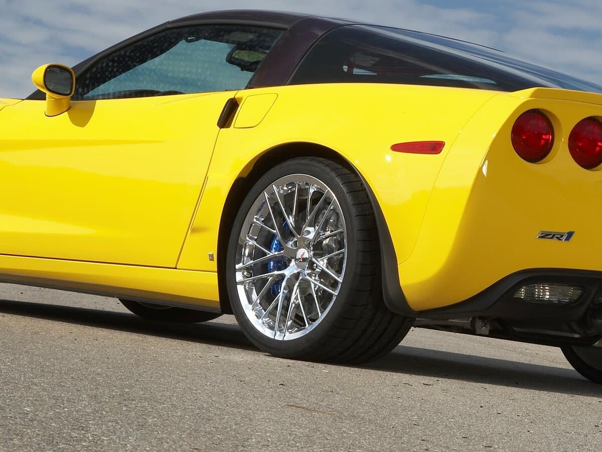 Chevrolet Corvette C6 — Təkər