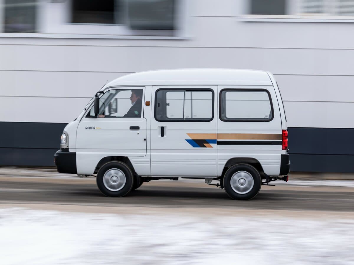 Chevrolet Damas I — Yandan