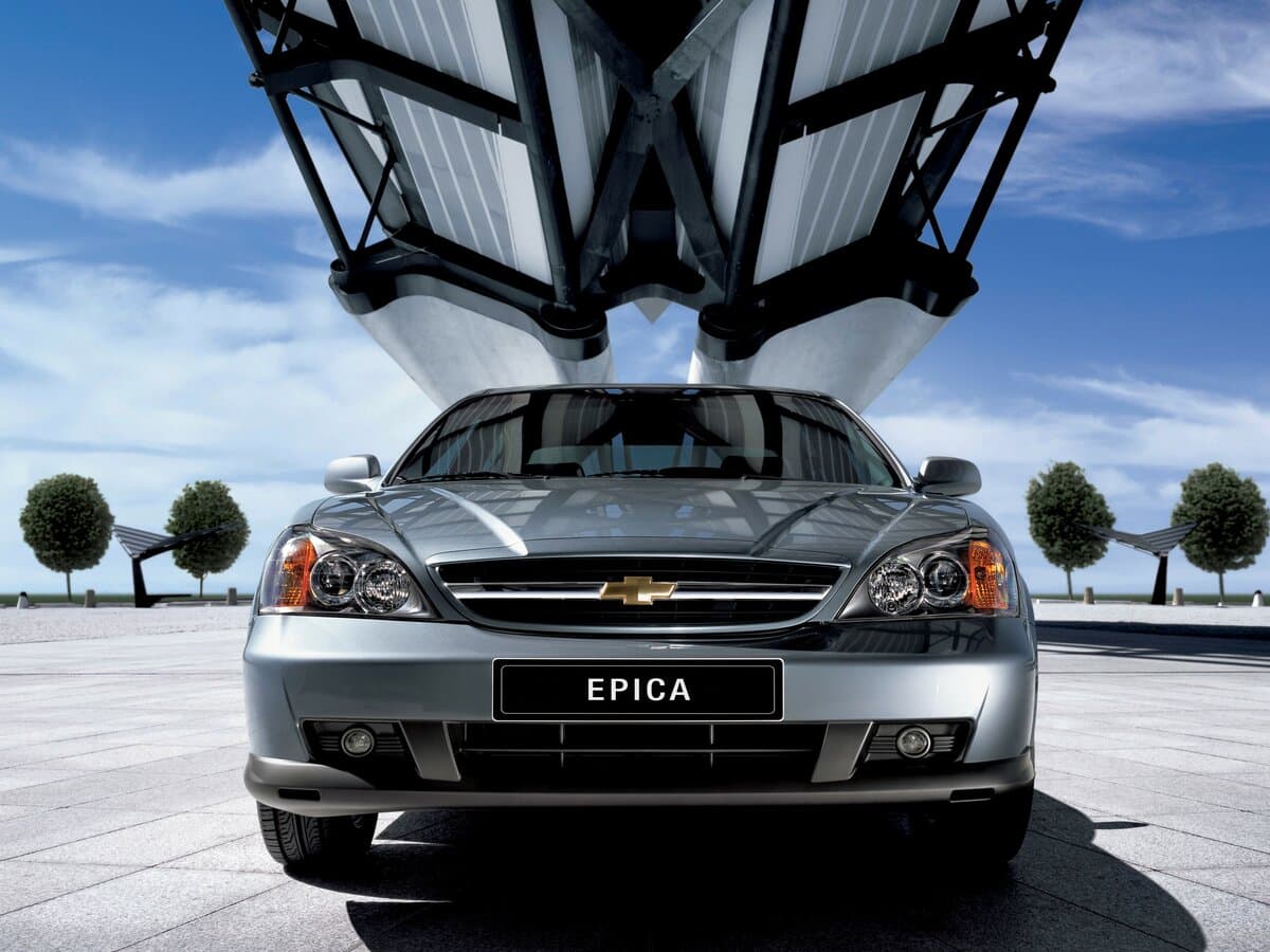 Chevrolet Epica V200 — Öndən