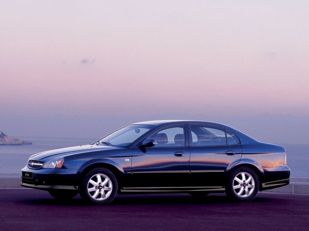 Chevrolet Epica V200 — Yandan
