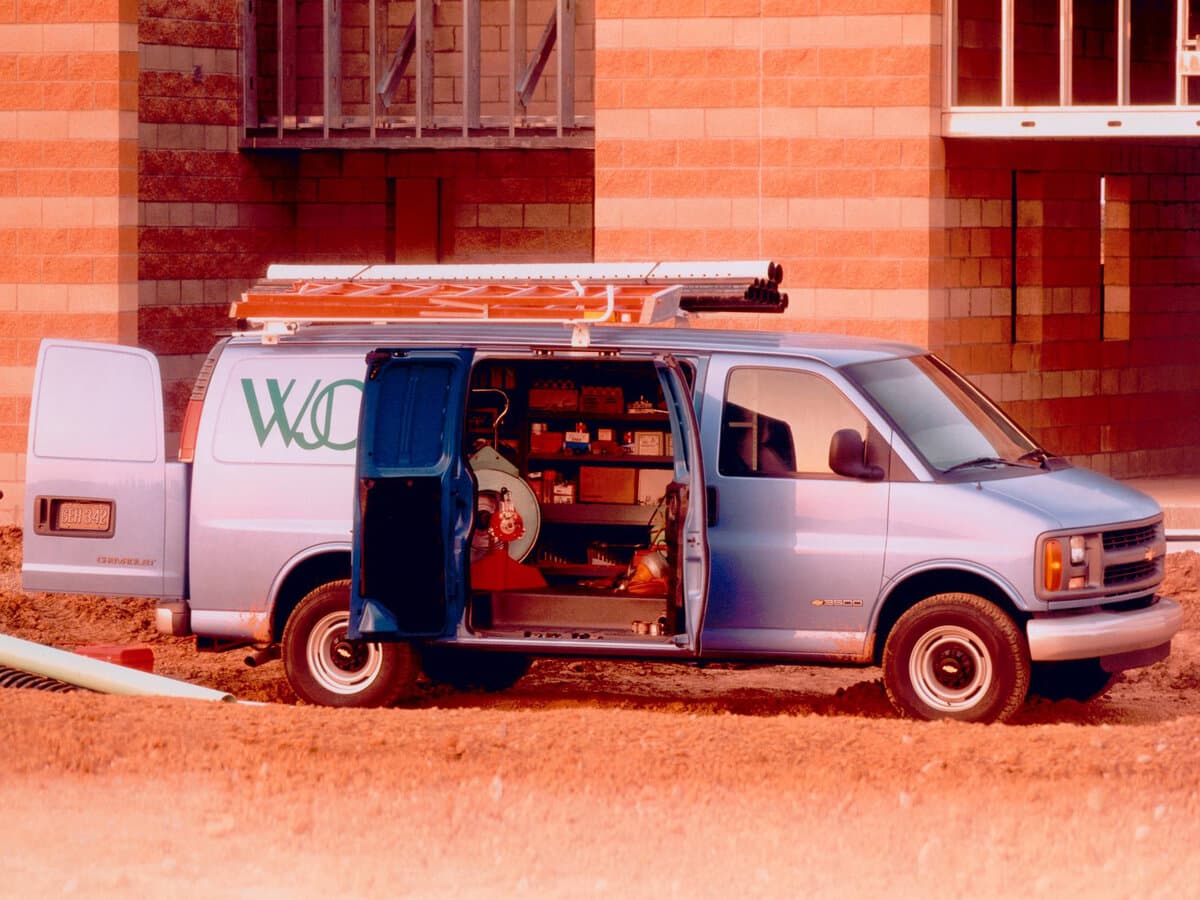 Chevrolet Express I — Yandan