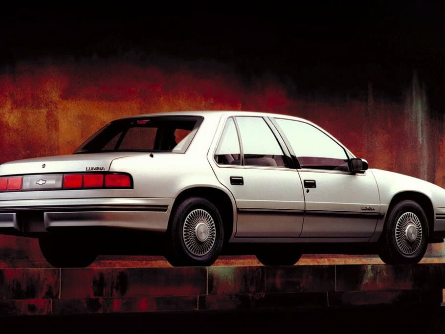 Chevrolet Lumina I — 3/4 arxadan