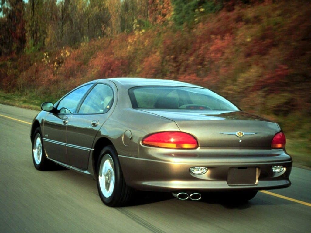 Chrysler LHS II — 3/4 arxadan
