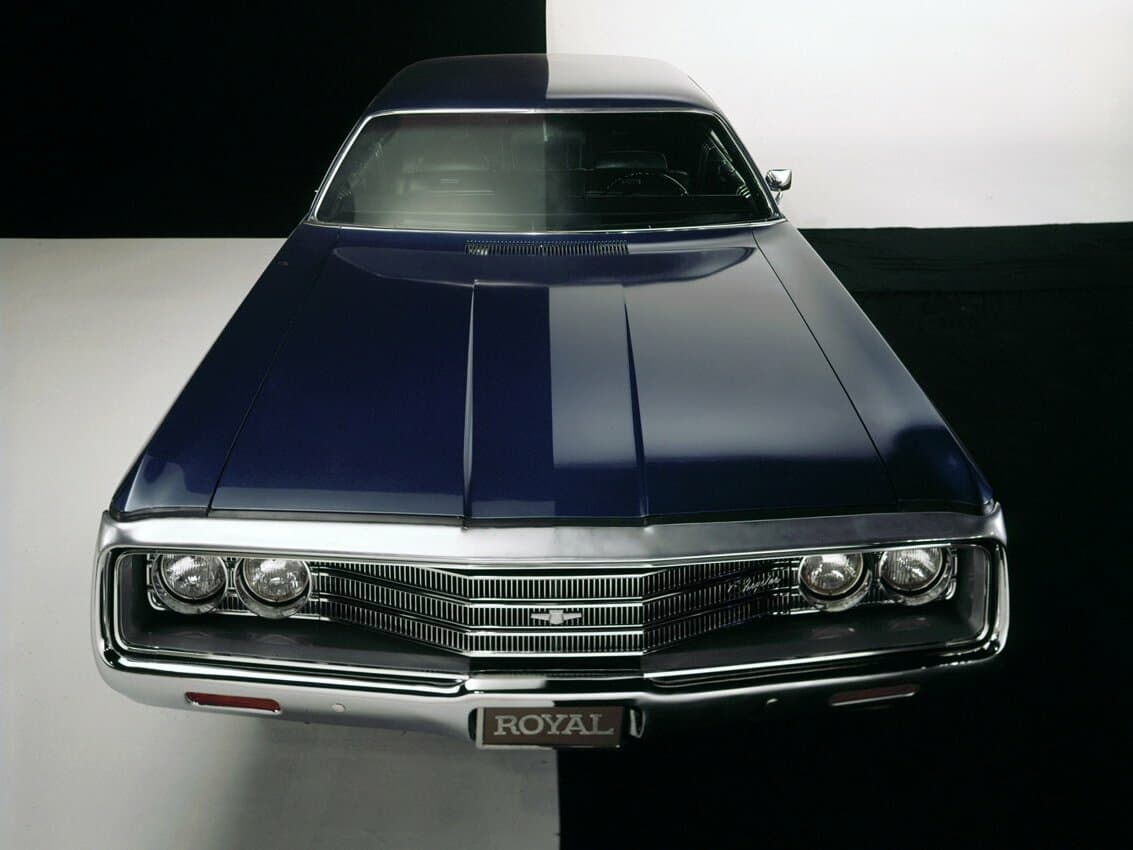 Chrysler Newport V — Öndən