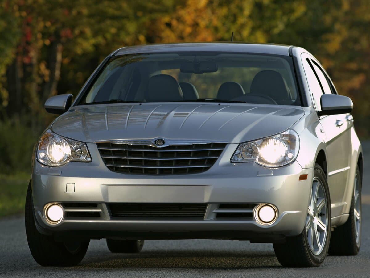 Chrysler Sebring III — Öndən