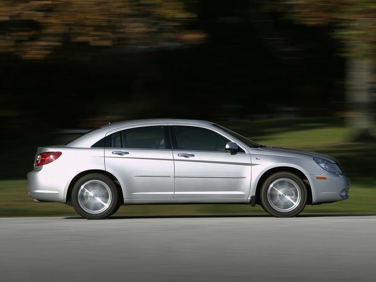 Chrysler Sebring III — Yandan