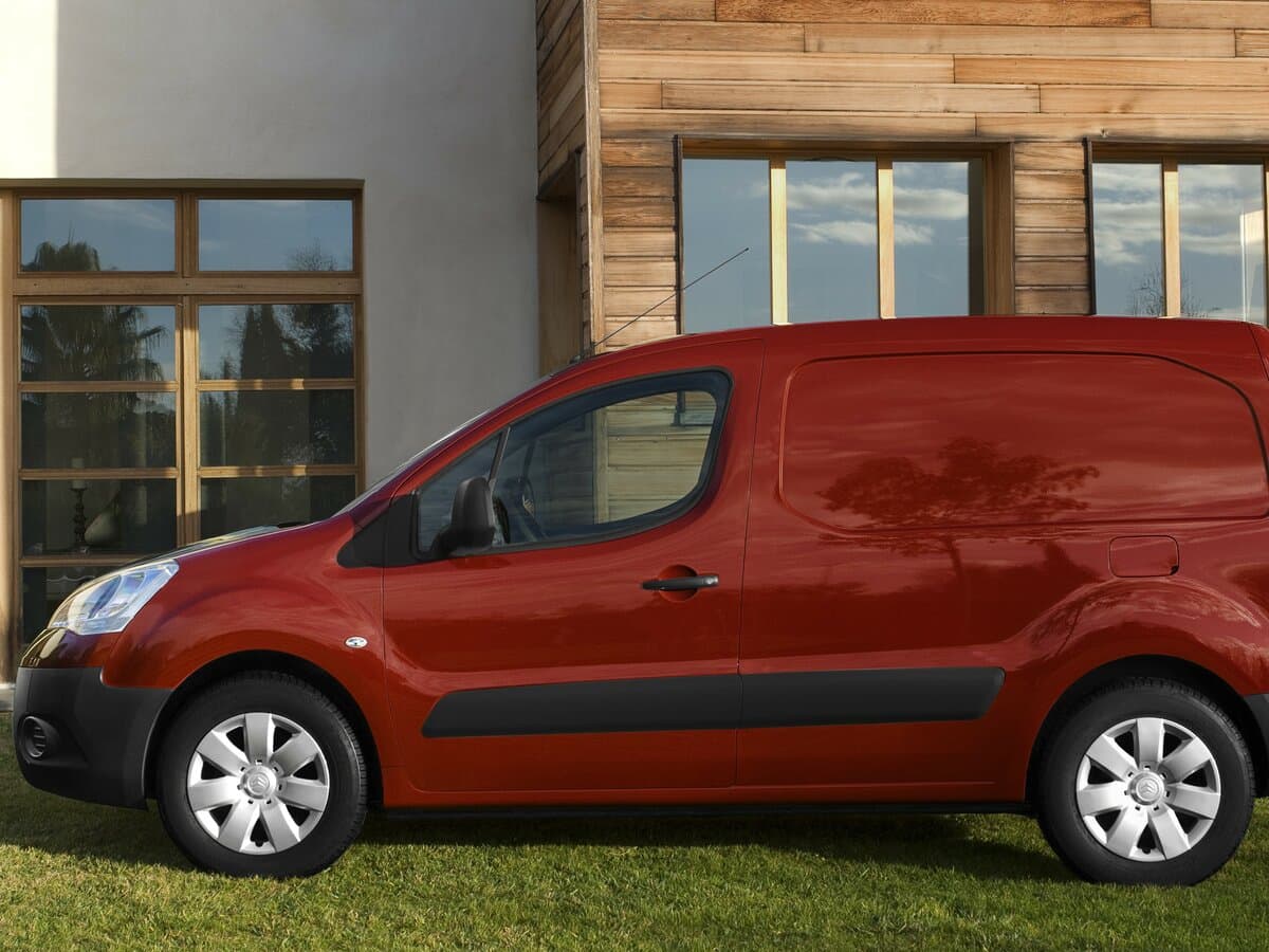 Citroen Berlingo II — Yandan