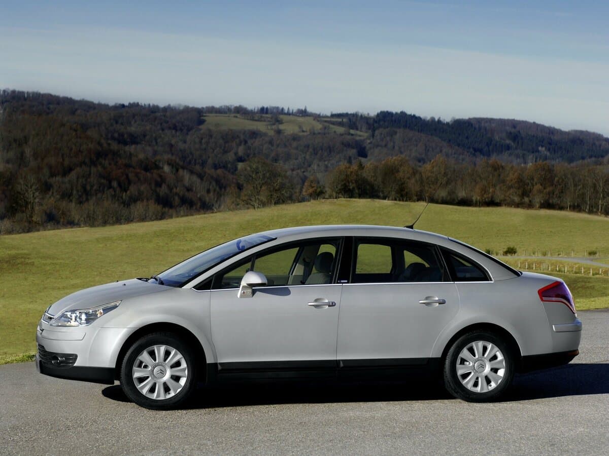 Citroen C-Triomphe I — Yandan