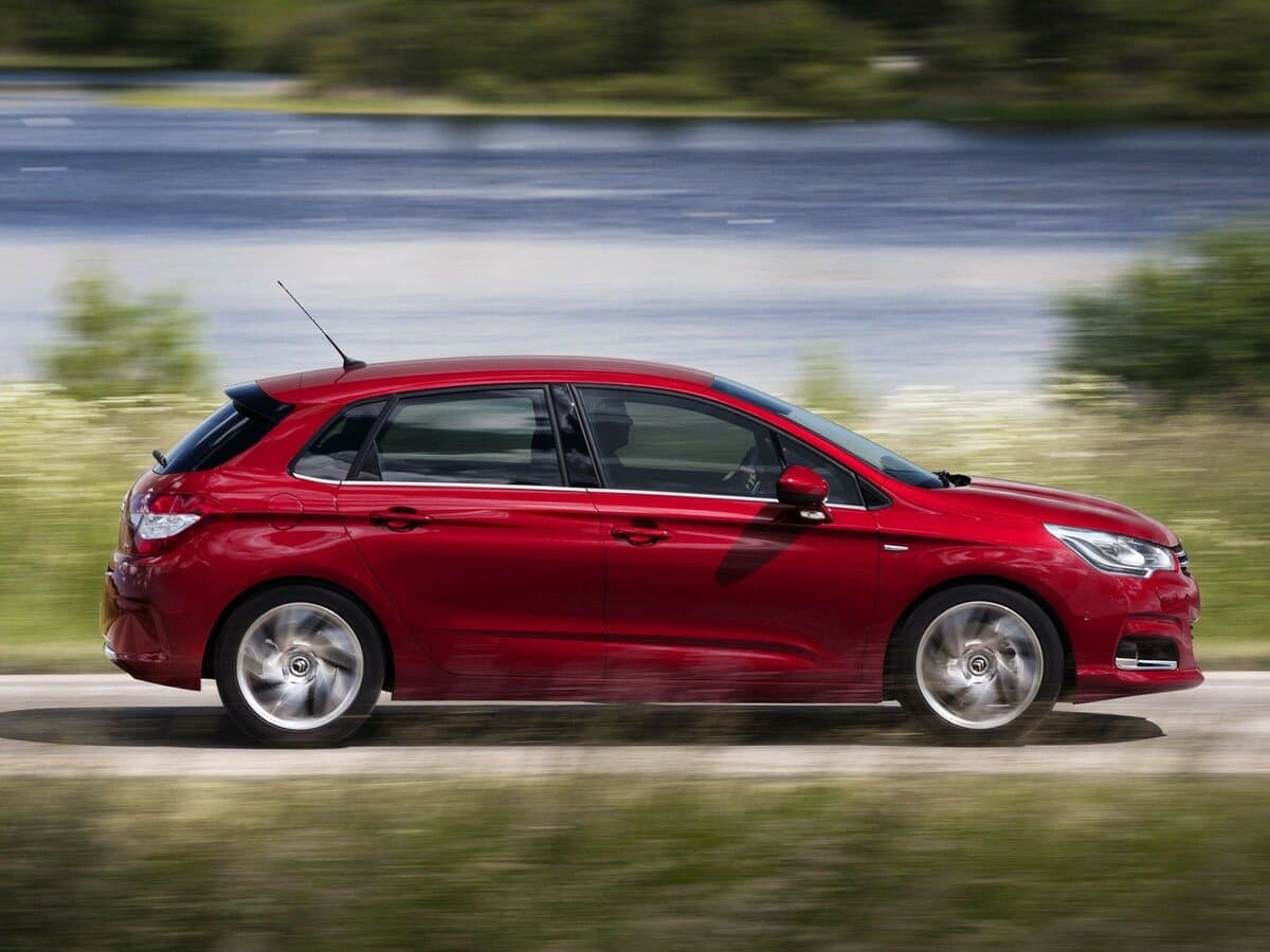 Citroen C4 II — Yandan