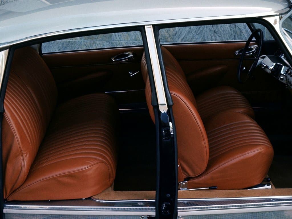 Citroen DS I — Salon, öndən