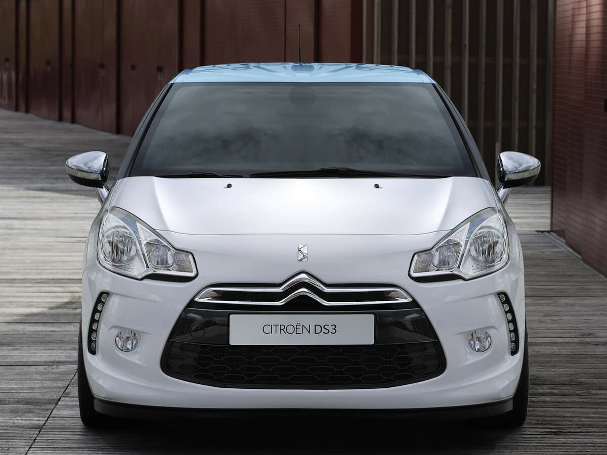 Citroen DS3 I — Öndən