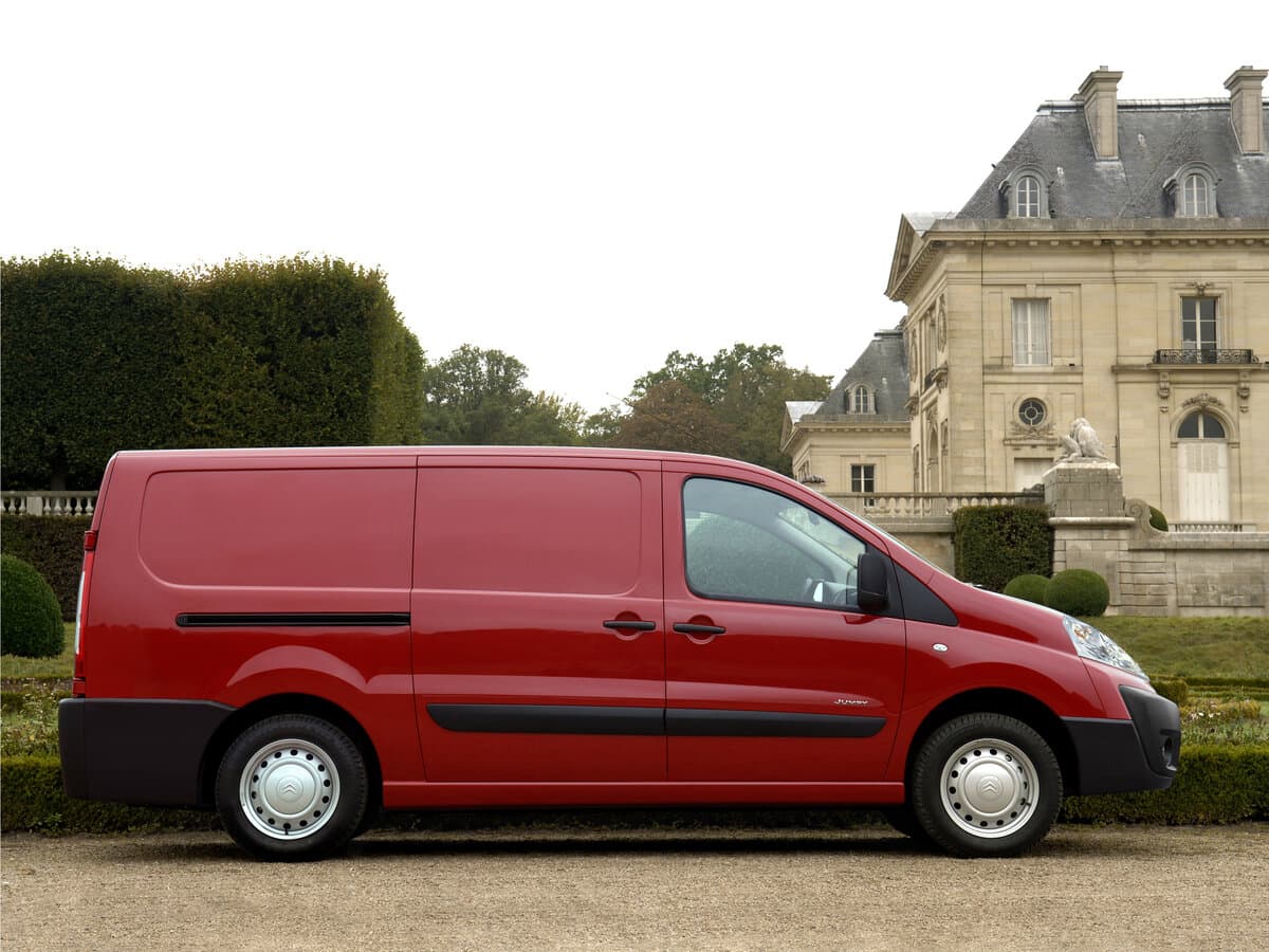 Citroen Jumpy II — Yandan