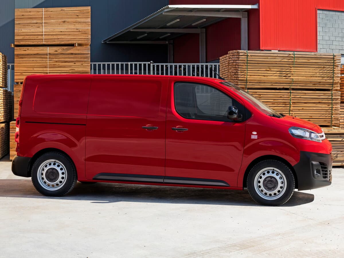 Citroen Jumpy III — Yandan