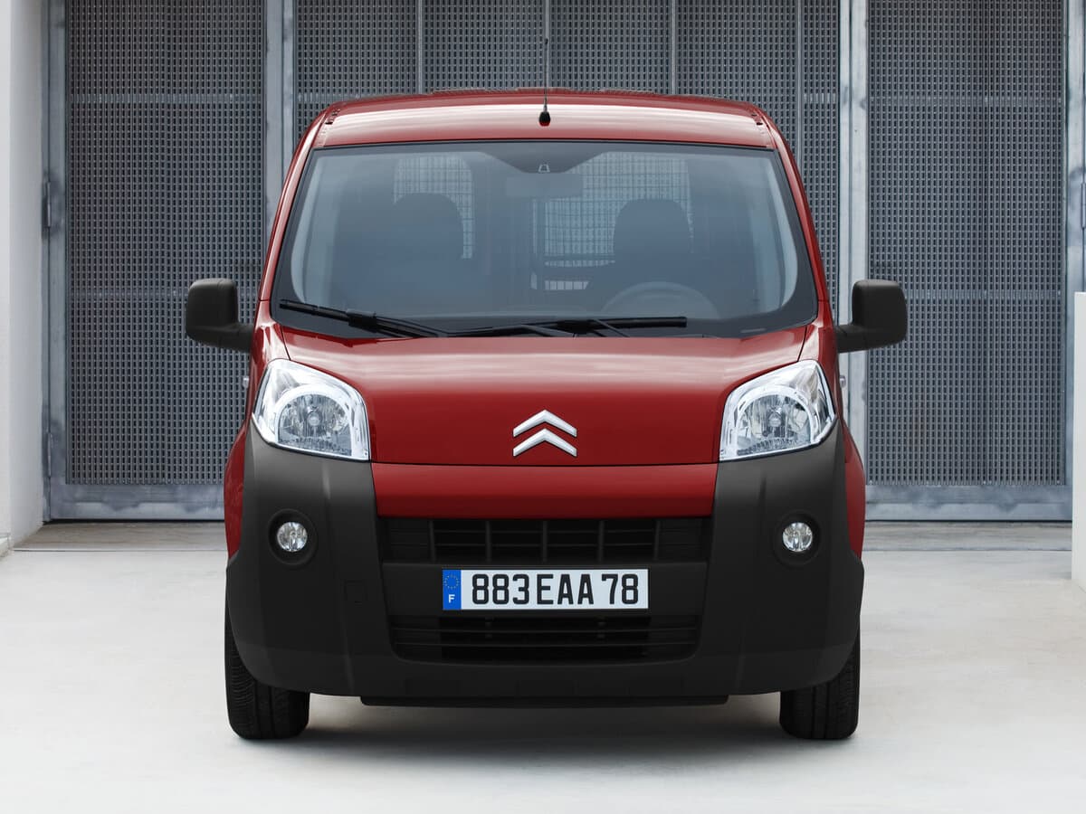Citroen Nemo I — Öndən