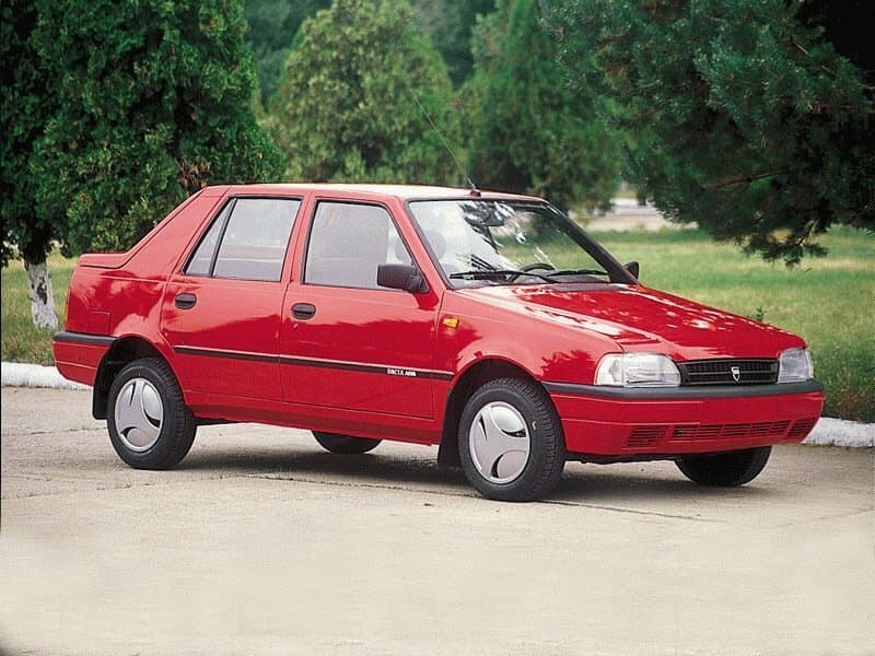 Dacia Nova 1995 – 2000 — Yandan