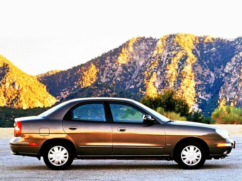 Daewoo Nubira II — Yandan