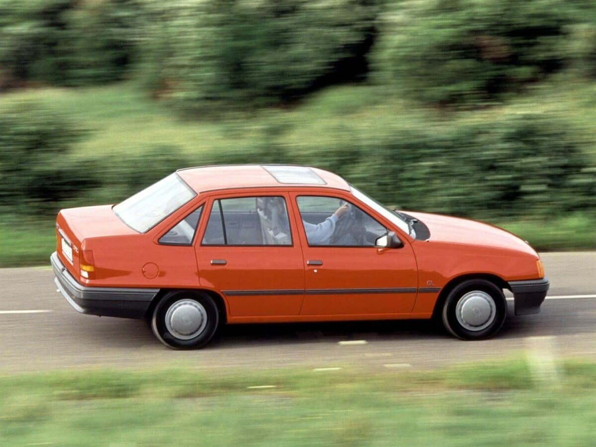 Daewoo Racer I — Yandan