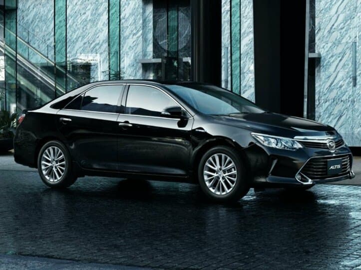 Daihatsu Altis IV (SXV50) — Yandan