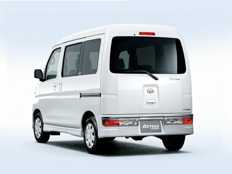Daihatsu Atrai V — 3/4 arxadan