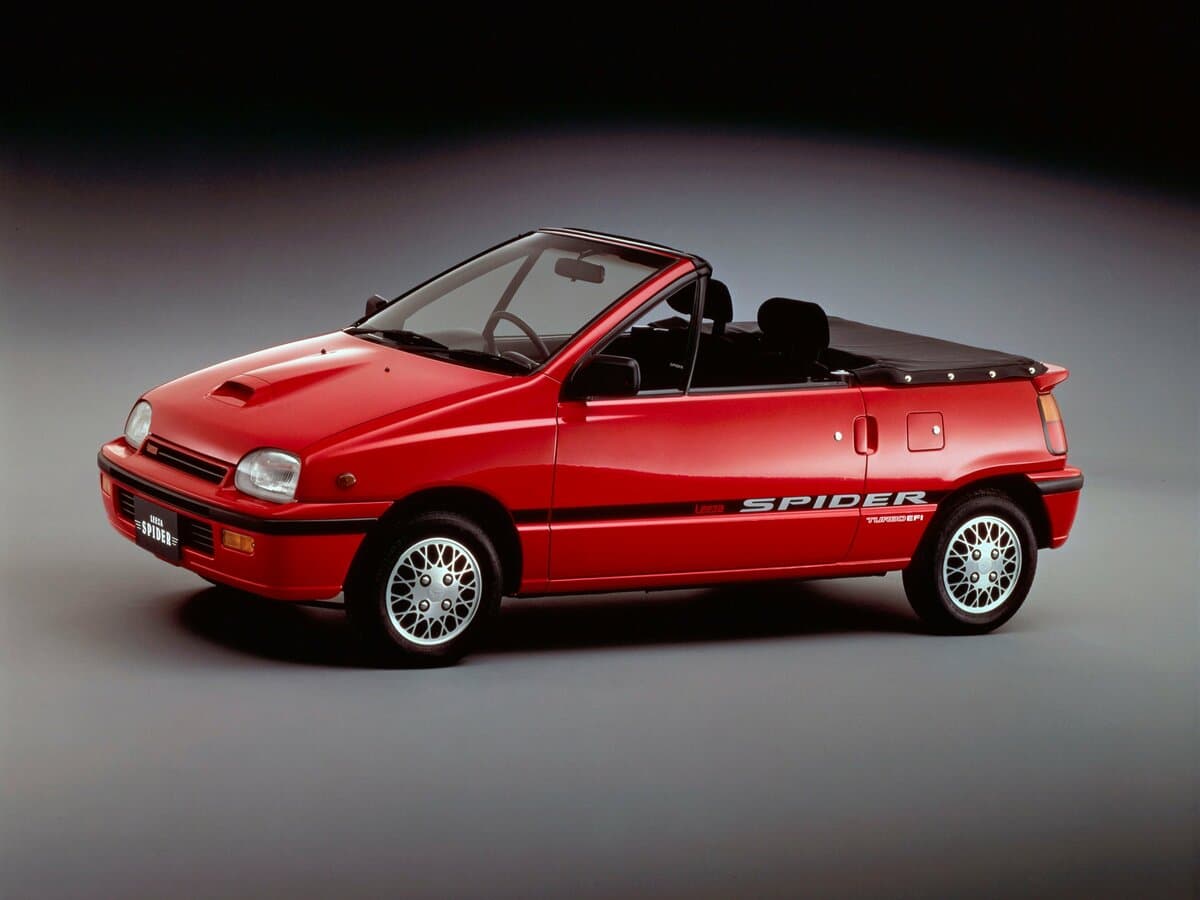 Daihatsu Leeza I — Yandan