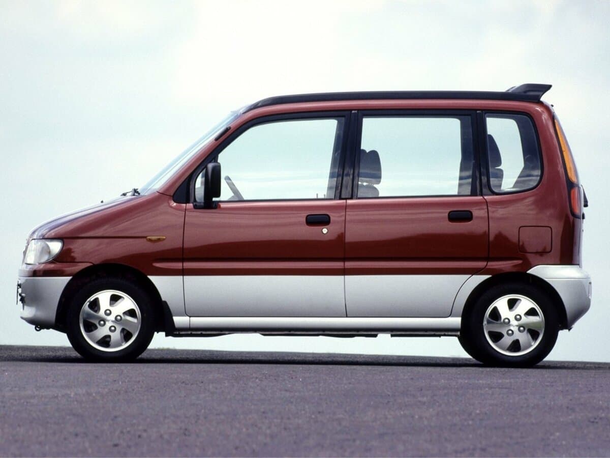 Daihatsu Move II — Yandan