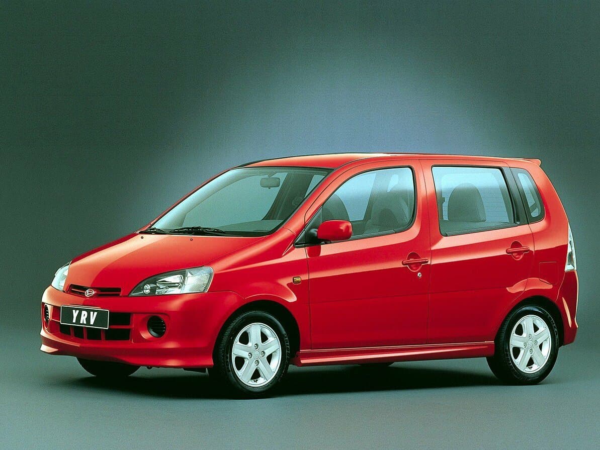Daihatsu YRV I