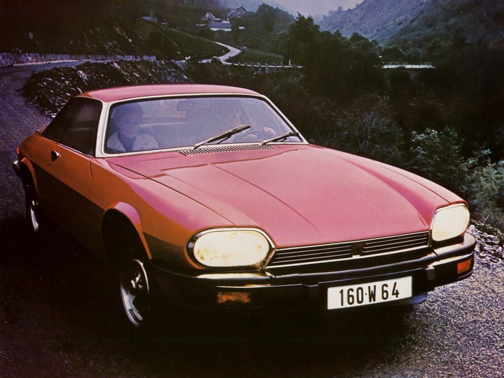 Daimler XJS 1973 – 1977 — Öndən