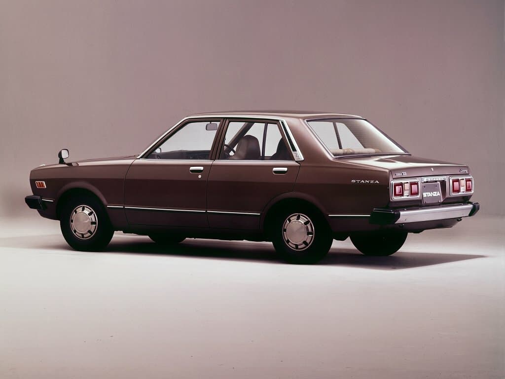 Datsun Stanza I (A10) — 3/4 arxadan