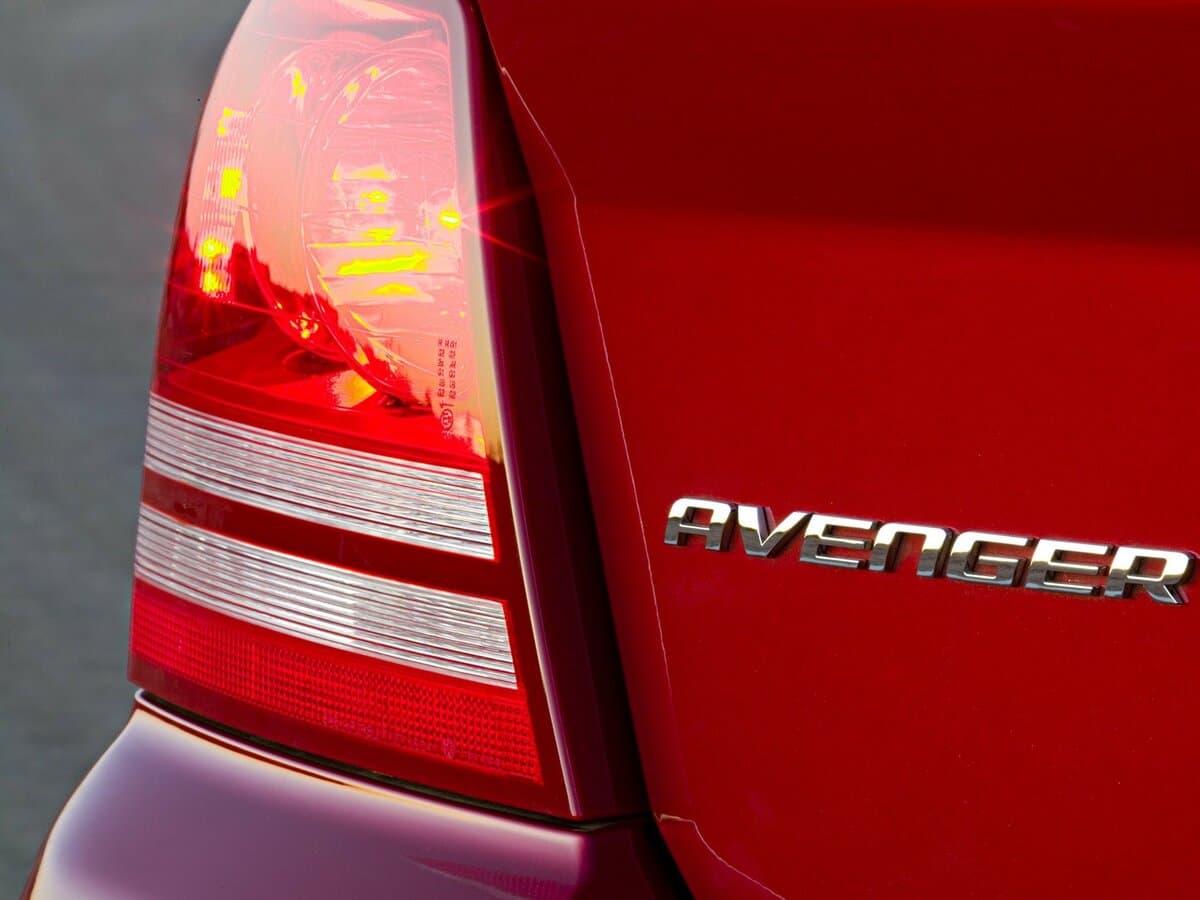 Dodge Avenger II — Detal