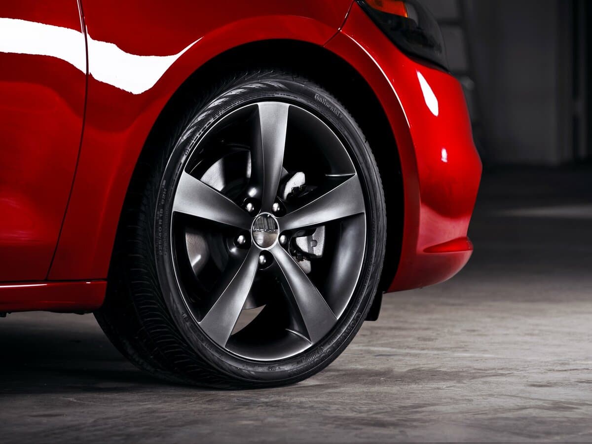 Dodge Dart PF — Təkər