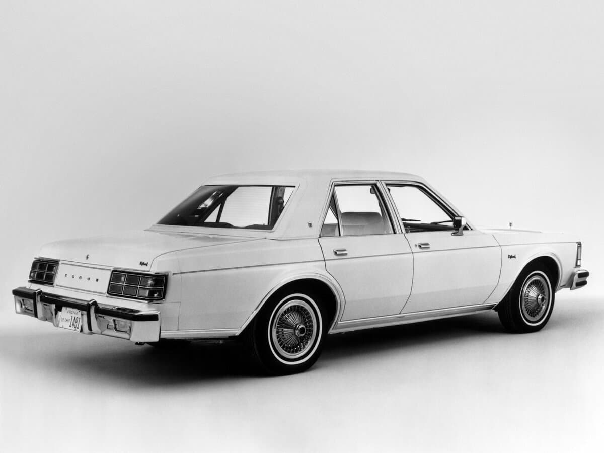 Dodge Diplomat I — 3/4 arxadan