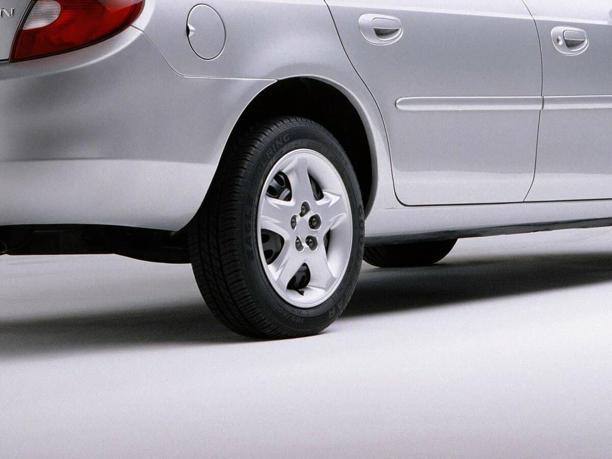 Dodge Neon II — Təkər