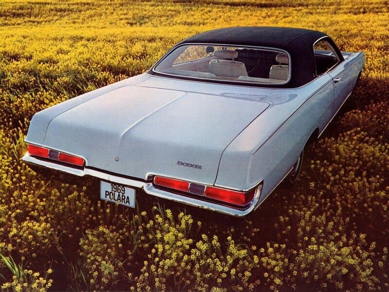 Dodge Polara IV — 3/4 arxadan