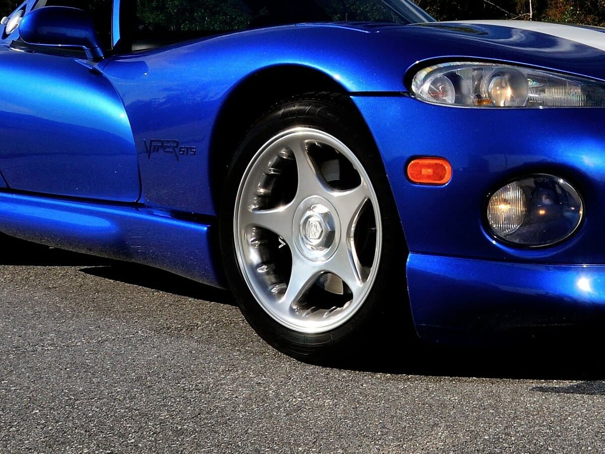 Dodge Viper II — Təkər