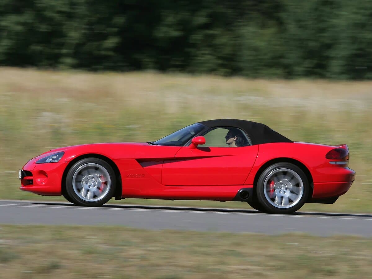 Dodge Viper III — Yandan