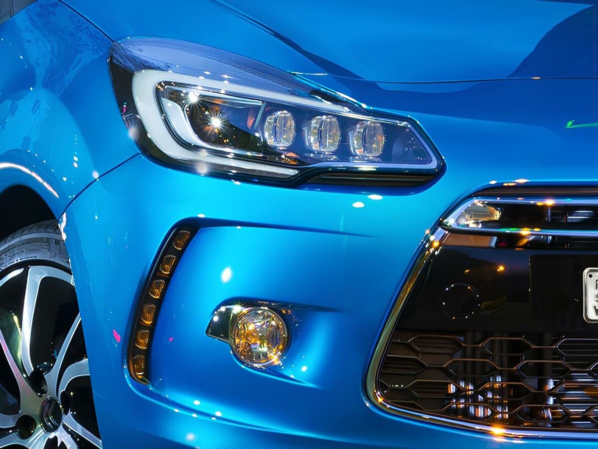 DS 3 I — Fara