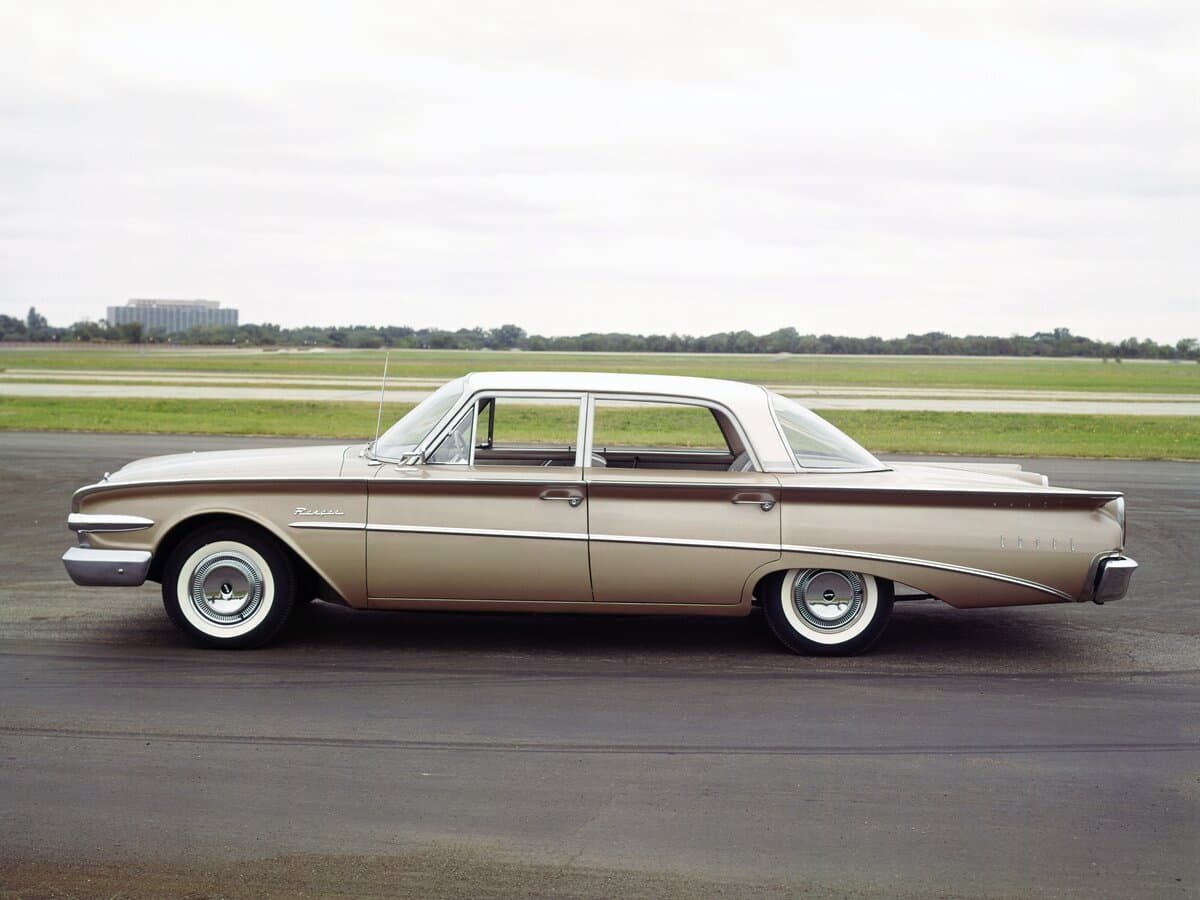 Edsel Ranger II — Yandan