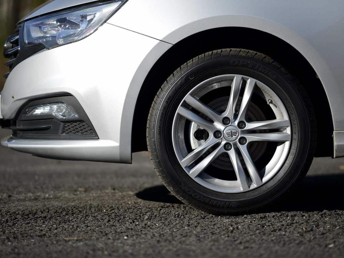 FAW Besturn B30 I — Təkər