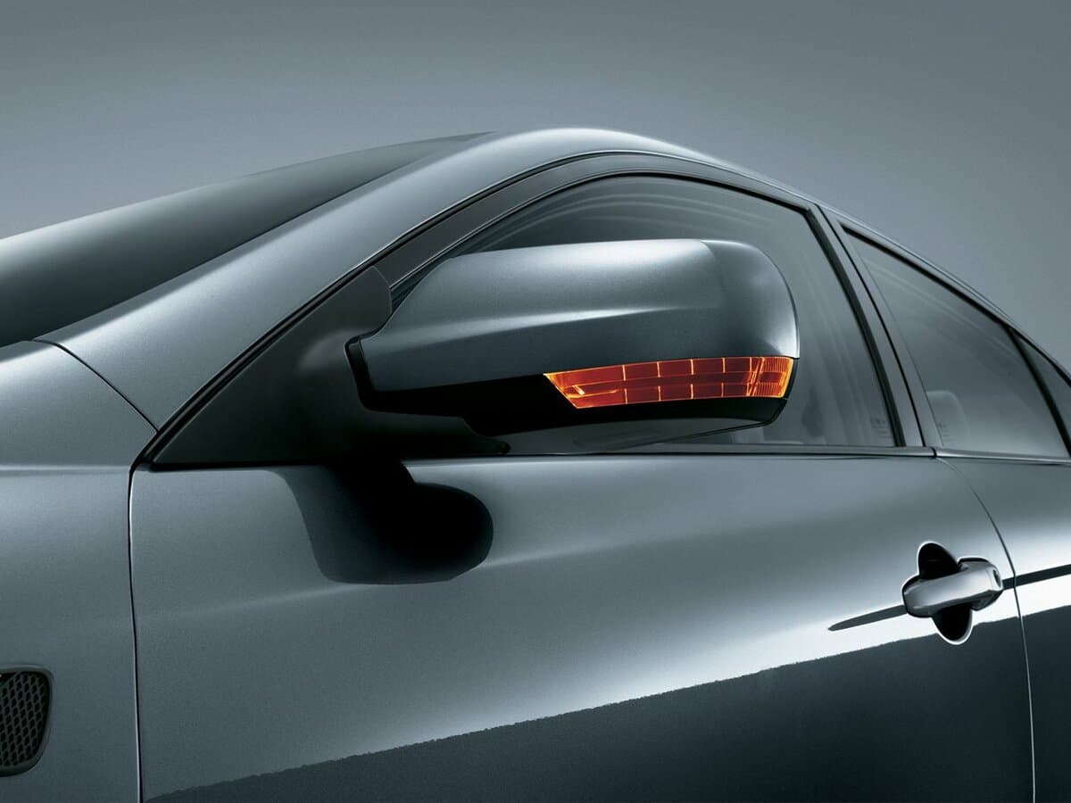 FAW Besturn B50 I — Yan güzgü