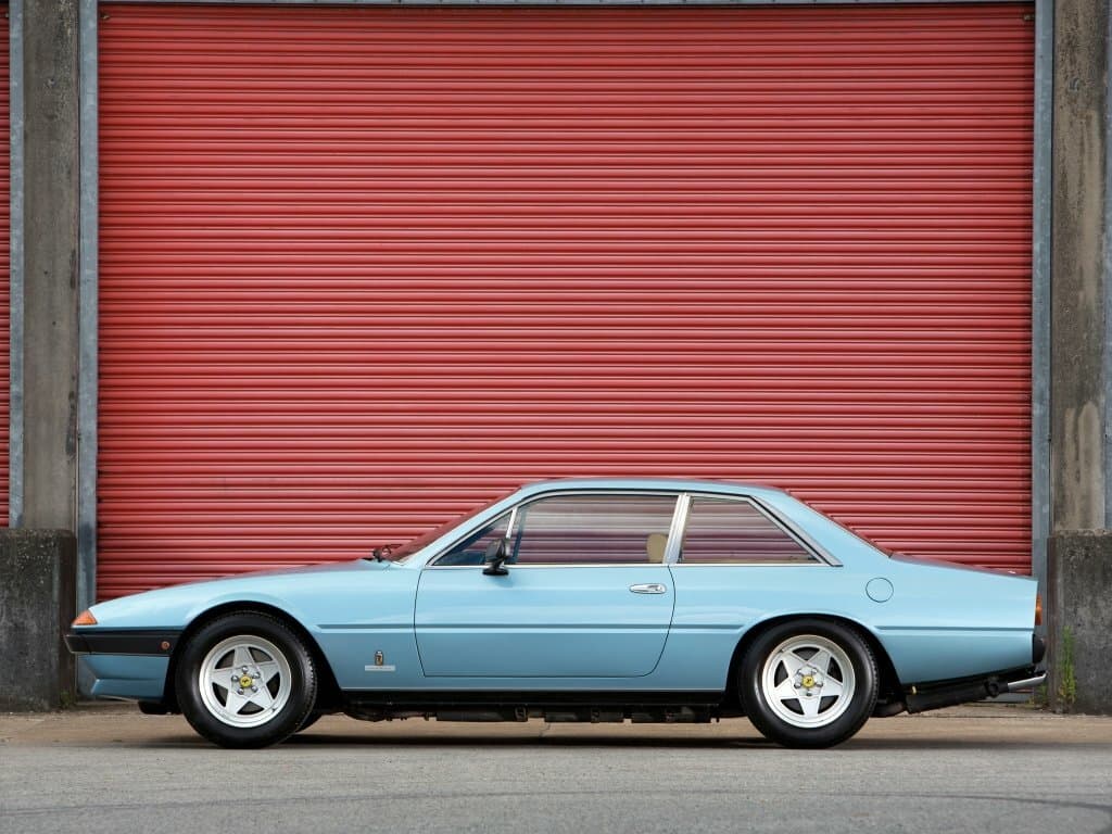 Ferrari 400 1976 – 1985 — Yandan