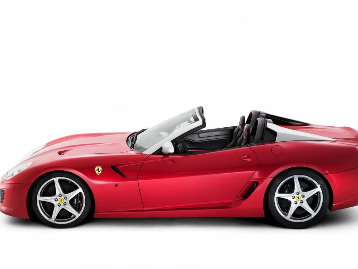 Ferrari 599 2006 – 2012 — Yandan