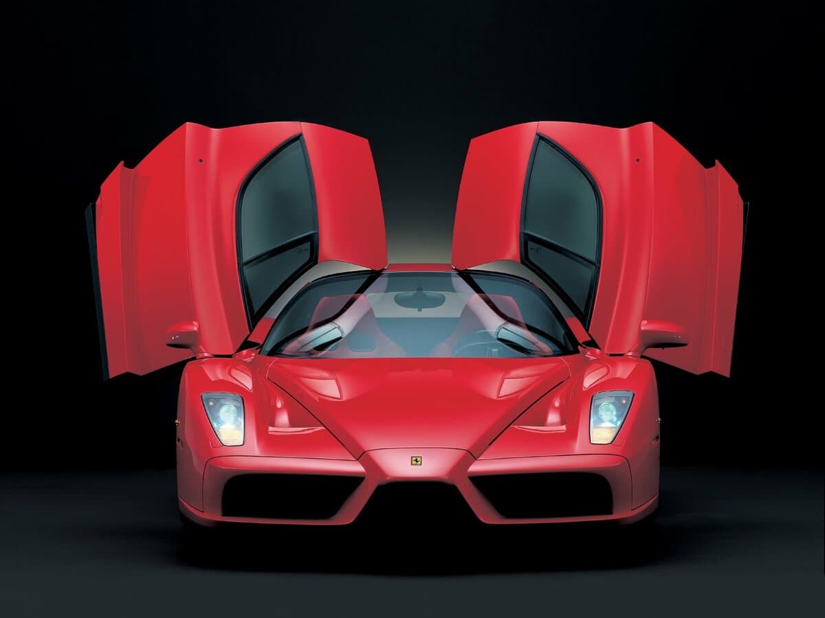 Ferrari Enzo 2002 – 2004 — Öndən