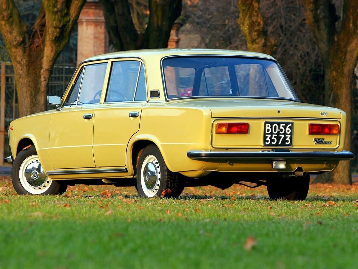 Fiat 124 I — 3/4 arxadan